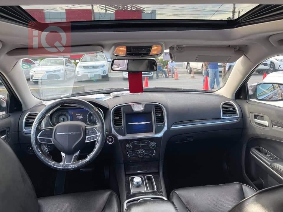 Chrysler 300